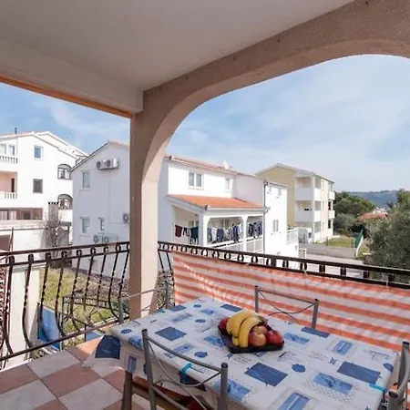 Fidelis - Two Bedroom With Terrace And Pool View 5 Apartment *
