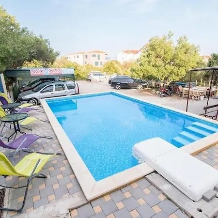 Apartment Fidelis - Two Bedroom With Terrace And Pool View 5