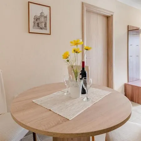 Fidelis - Two Bedroom With Terrace And Pool View 5 Apartment Trogir