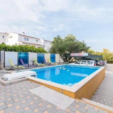 Apartment Fidelis - Two Bedroom With Terrace And Pool View 5 *